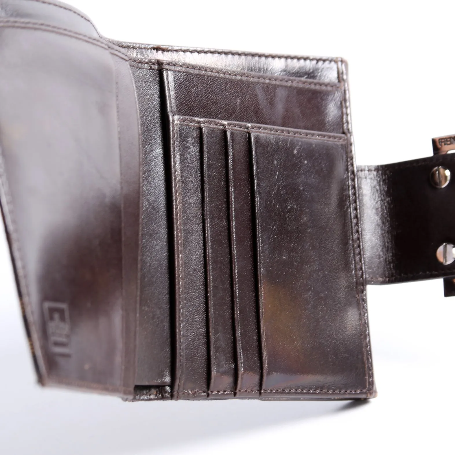 8M0035 Zucca Compact Wallet Brown