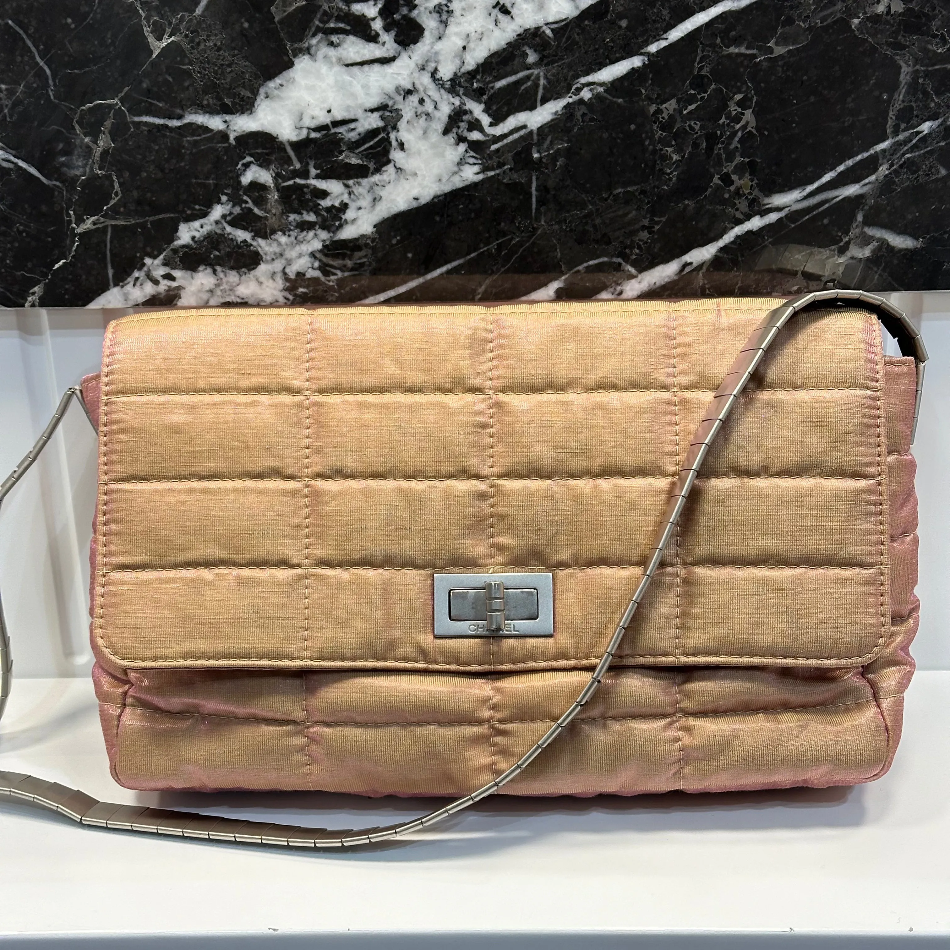 Chanel - 2.55