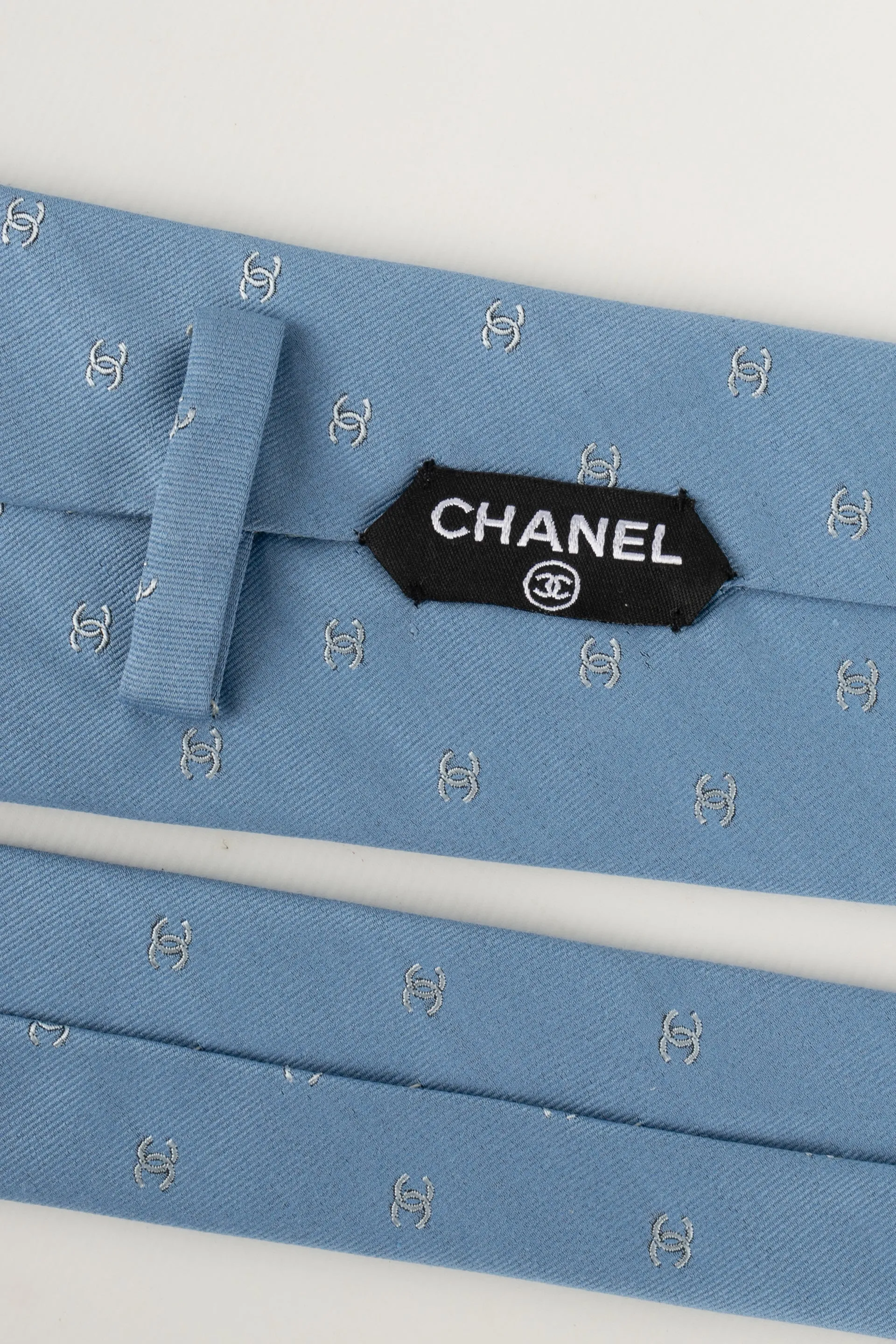 Chanel Cravate