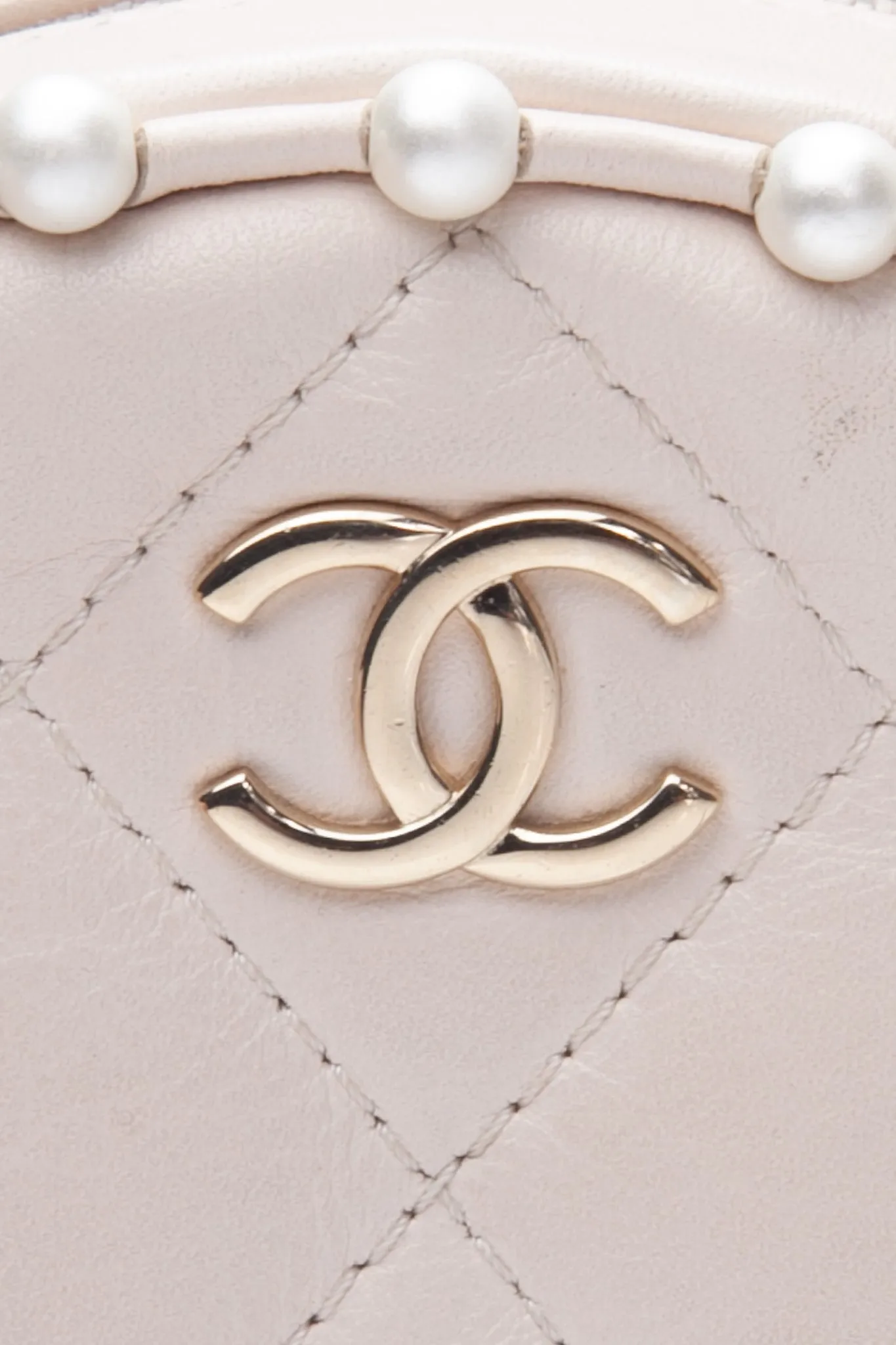 CHANEL Cream Calfskin Quilted Pearl Round Crossbody Bag