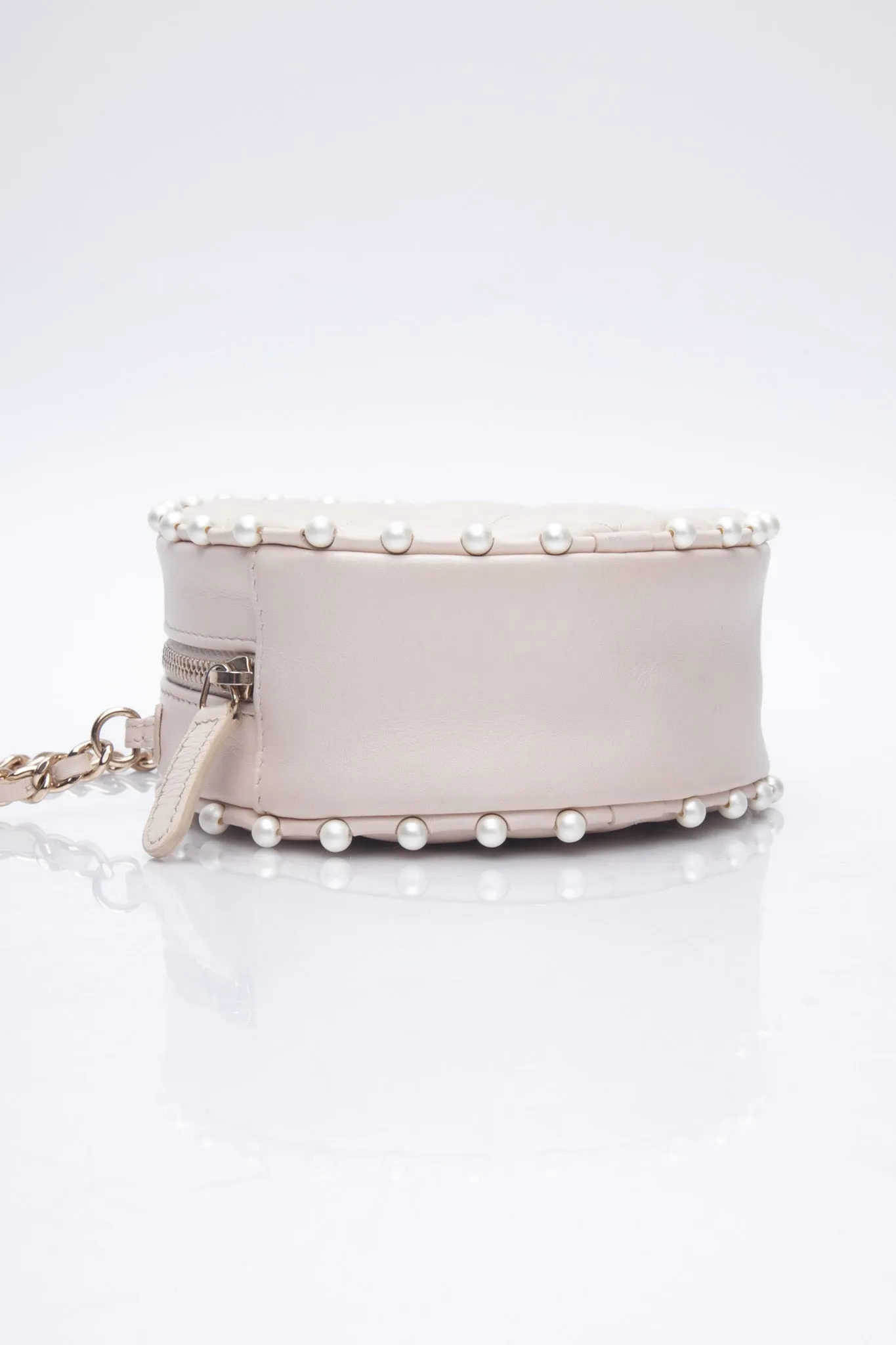 CHANEL Cream Calfskin Quilted Pearl Round Crossbody Bag