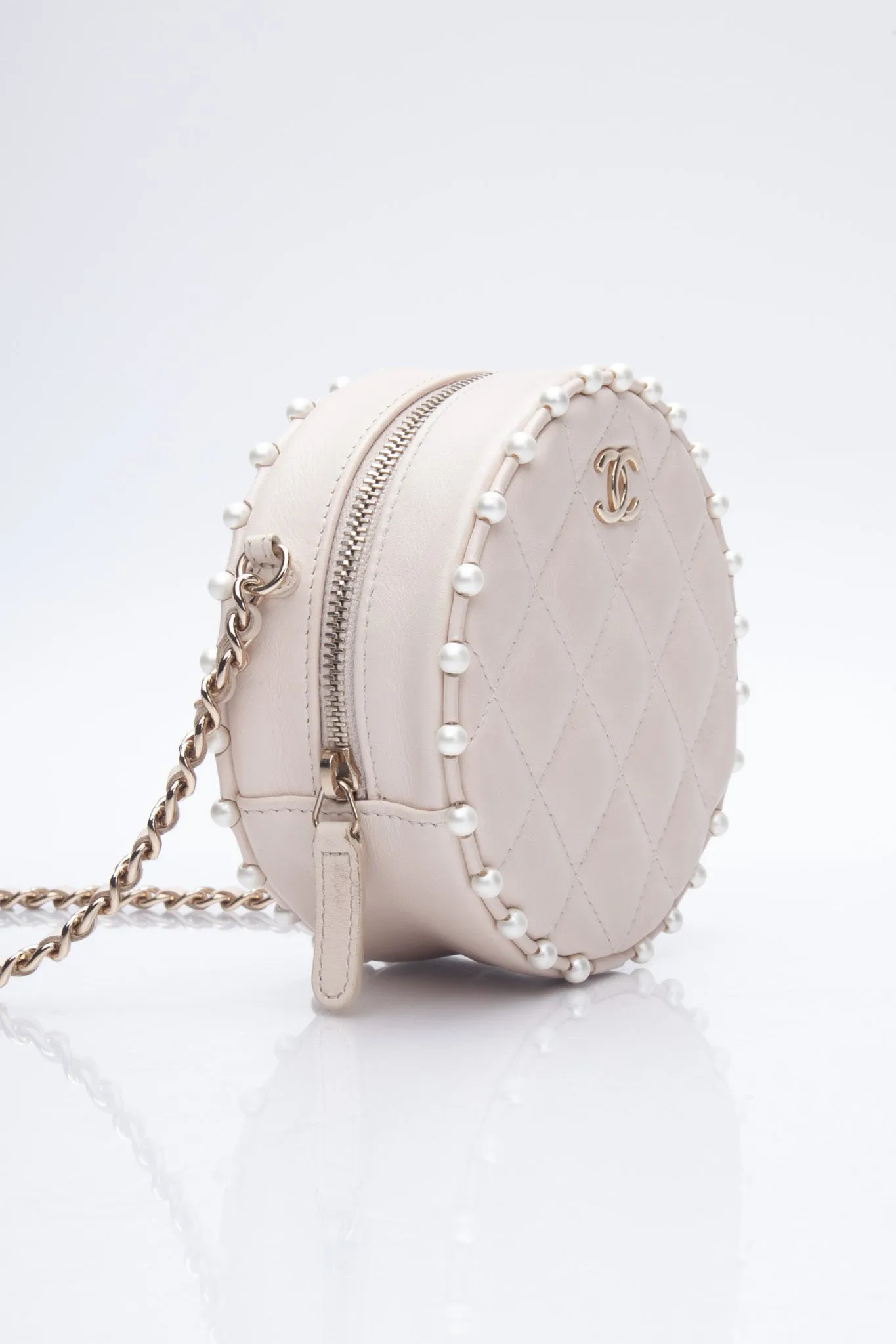 CHANEL Cream Calfskin Quilted Pearl Round Crossbody Bag