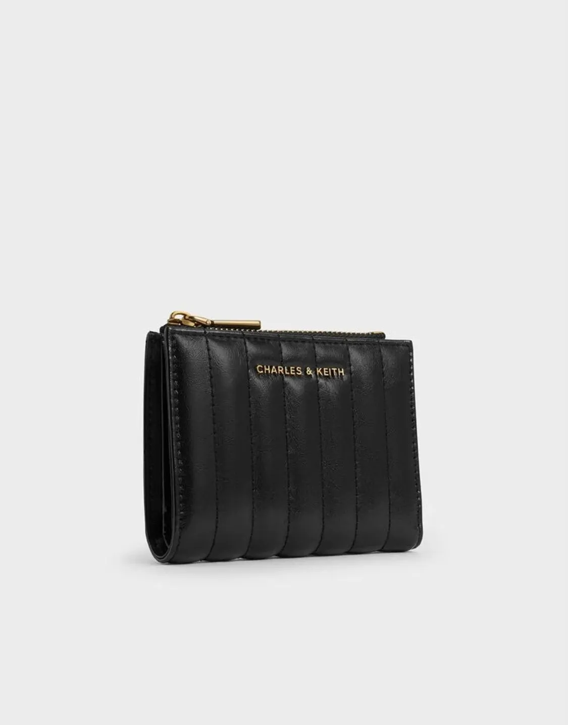 Donna Crinkle-Effect Panelled Top-Zip Wallet